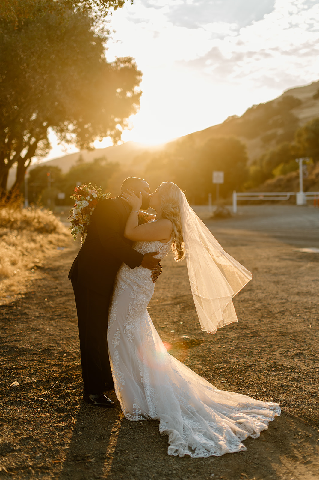 Sydney Jai Photography - Sunol valley wedding photography, northern california photographer, bride and groom photos, golden hour wedding photos