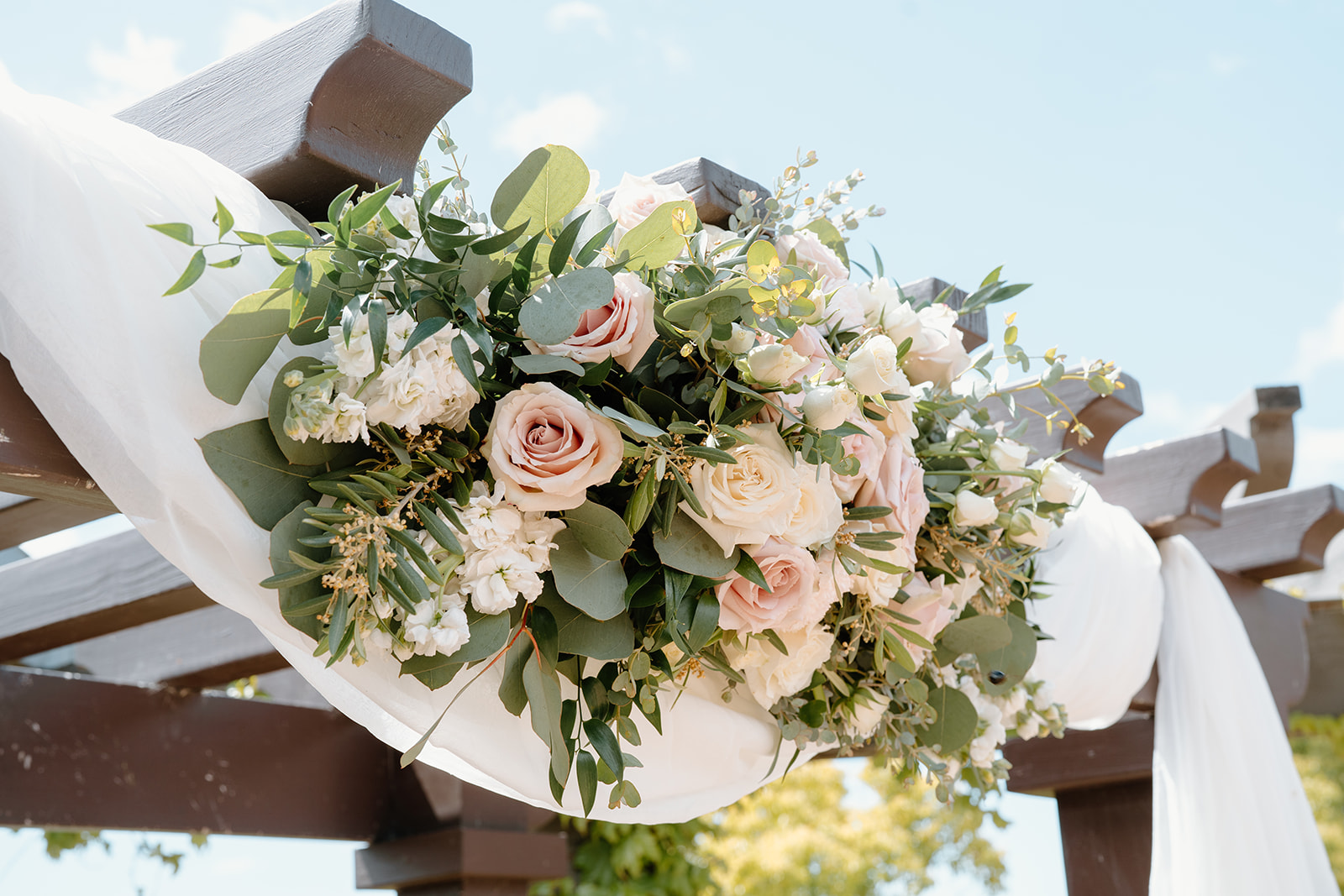 Sydney Jai Photography - Northern California wedding photographer, spring wedding flowers
